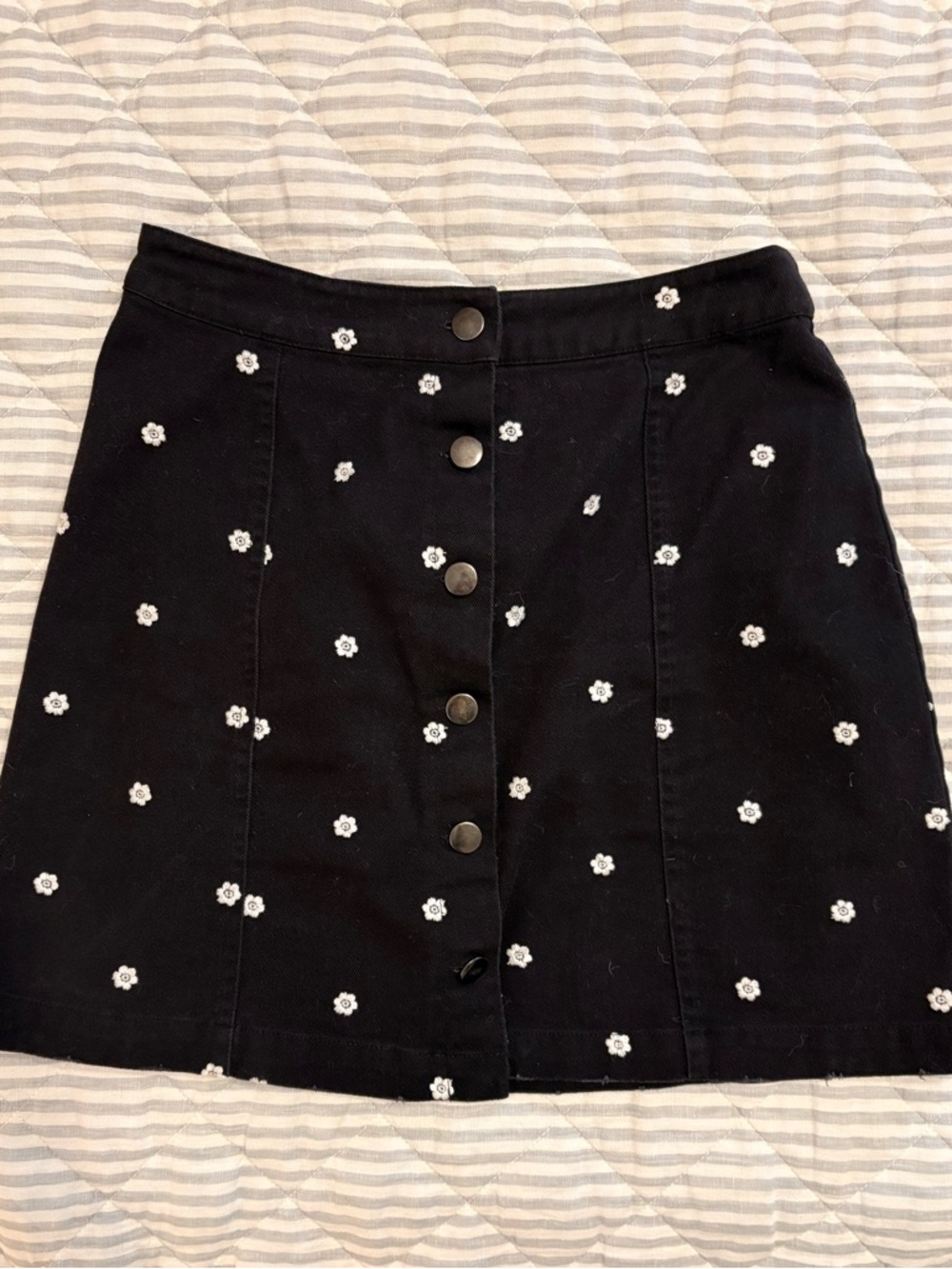 Floral mini skirt